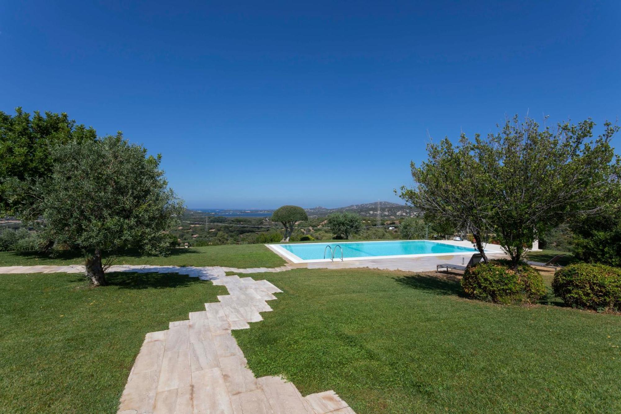 Villa Alba Esclusiva Villa Con Piscina A Sfioro E Vista Mozzafiato Sul Mare Cugnana Exterior photo