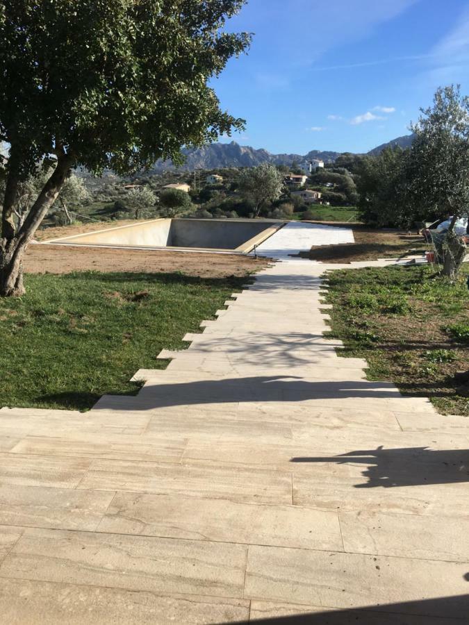 Villa Alba Esclusiva Villa Con Piscina A Sfioro E Vista Mozzafiato Sul Mare Cugnana Exterior photo